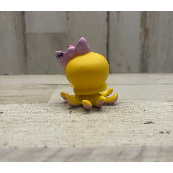 Lps Littlest Petshop Yellow Octopus Vintage EUC - Picture 2 of 2